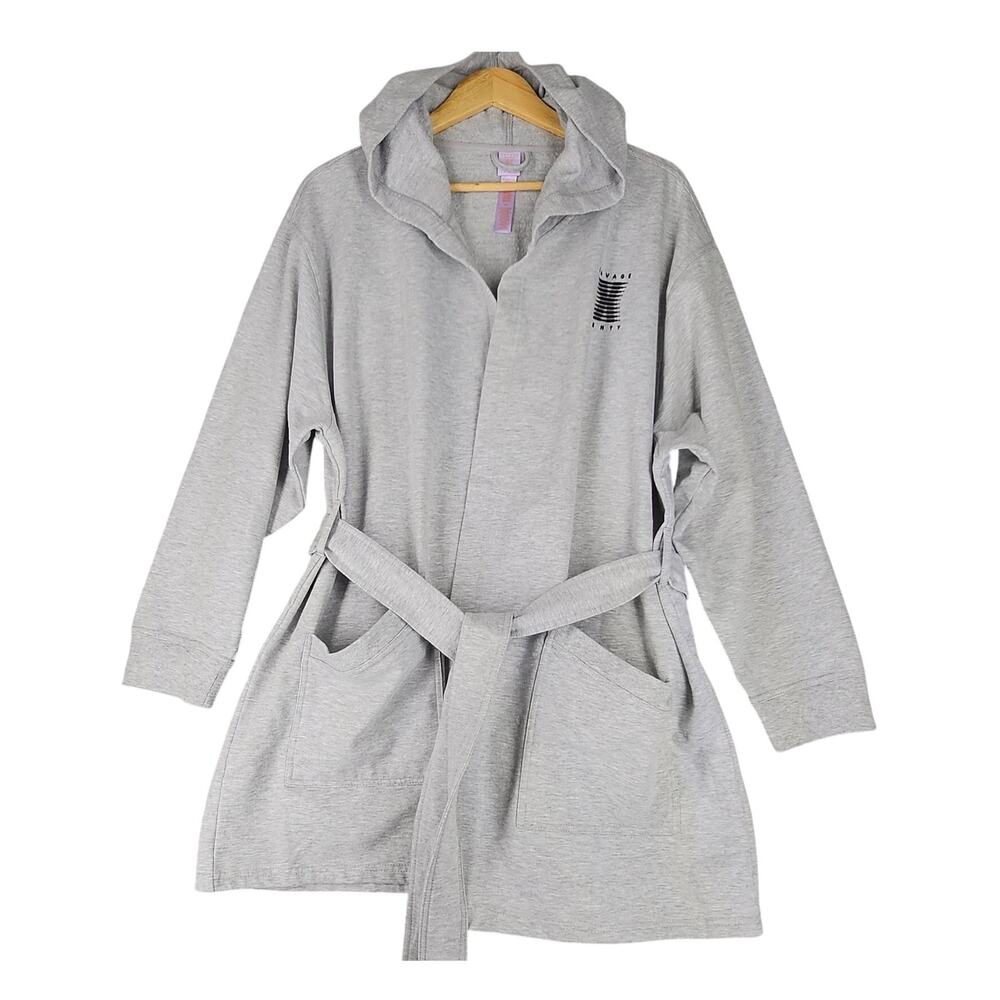 SAVAGE X FENTY HOODED ROBE SWEATSHIRT – SHOWGIRL GRAPHIC – XS/S – LIGHT GRAY